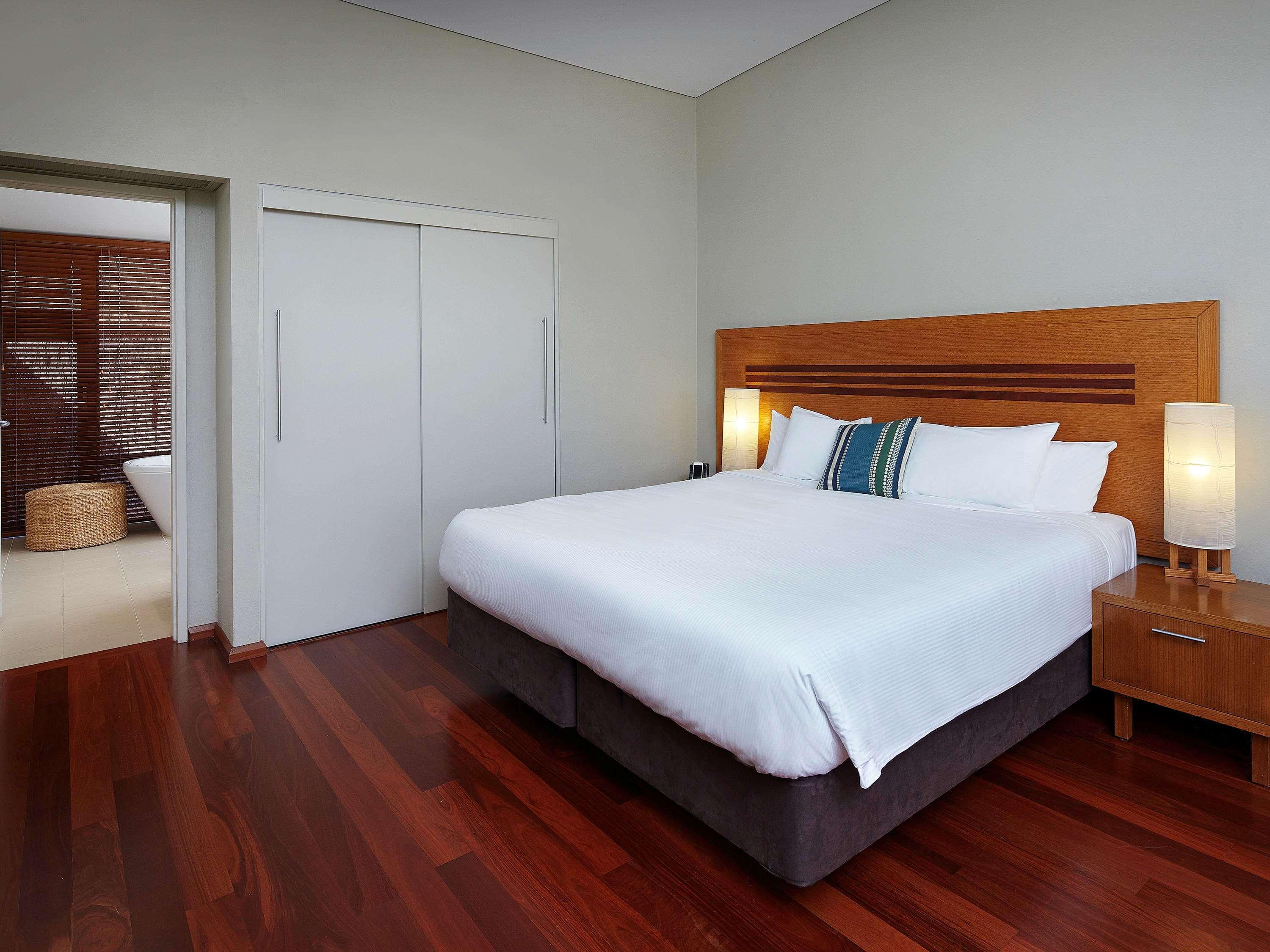 Pullman Bunker Bay Resort Margaret River Дансборо Экстерьер фото A bedroom at the hotel