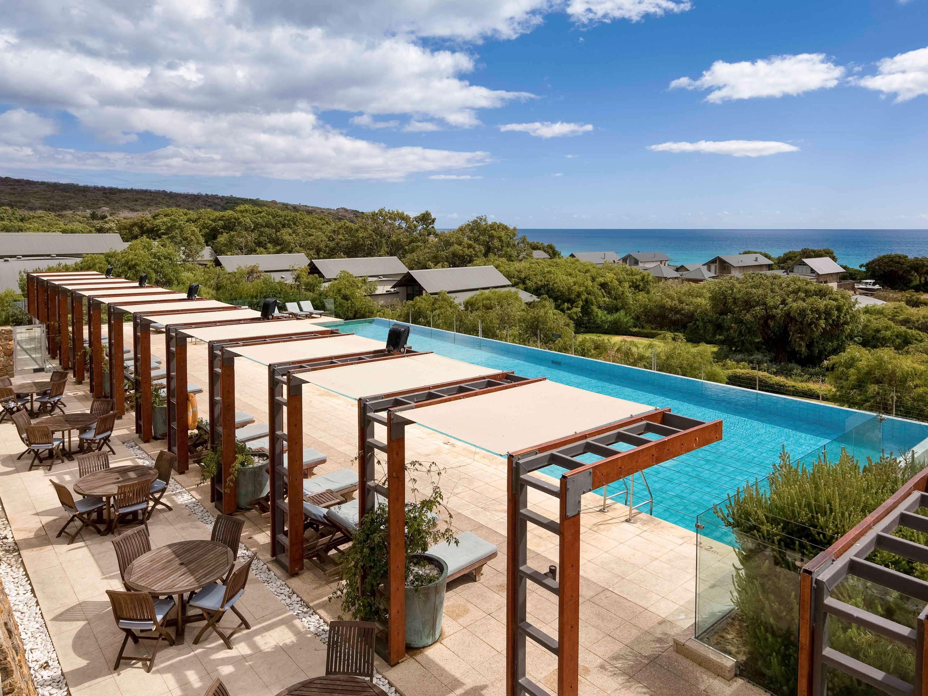 Pullman Bunker Bay Resort Margaret River Дансборо Экстерьер фото The pool at the hotel