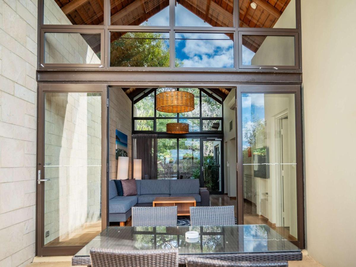 Pullman Bunker Bay Resort Margaret River Дансборо Экстерьер фото The interior of a home in the community