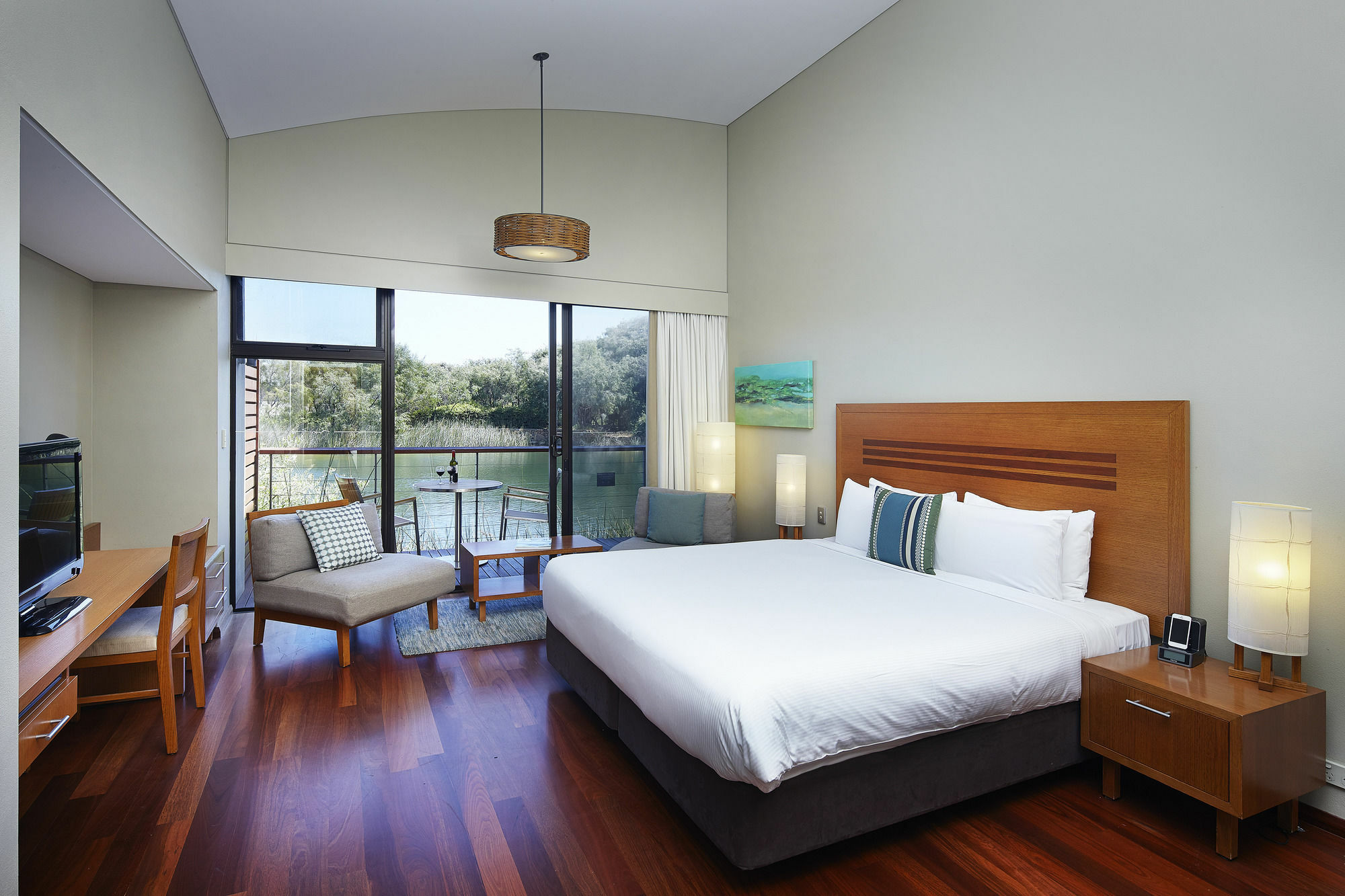 Pullman Bunker Bay Resort Margaret River Дансборо Экстерьер фото A room at the hotel