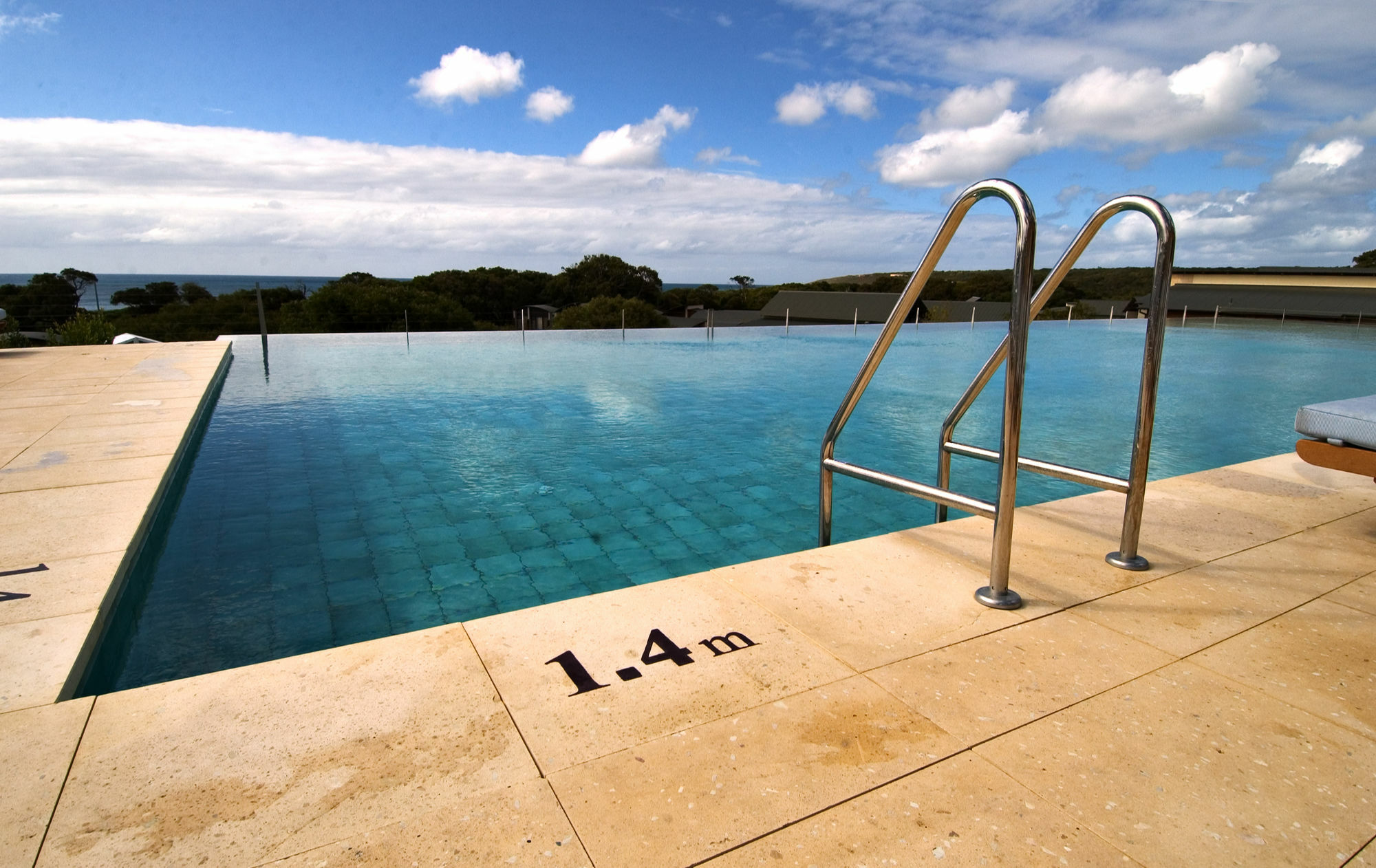 Pullman Bunker Bay Resort Margaret River Дансборо Экстерьер фото The swimming pool at the hotel