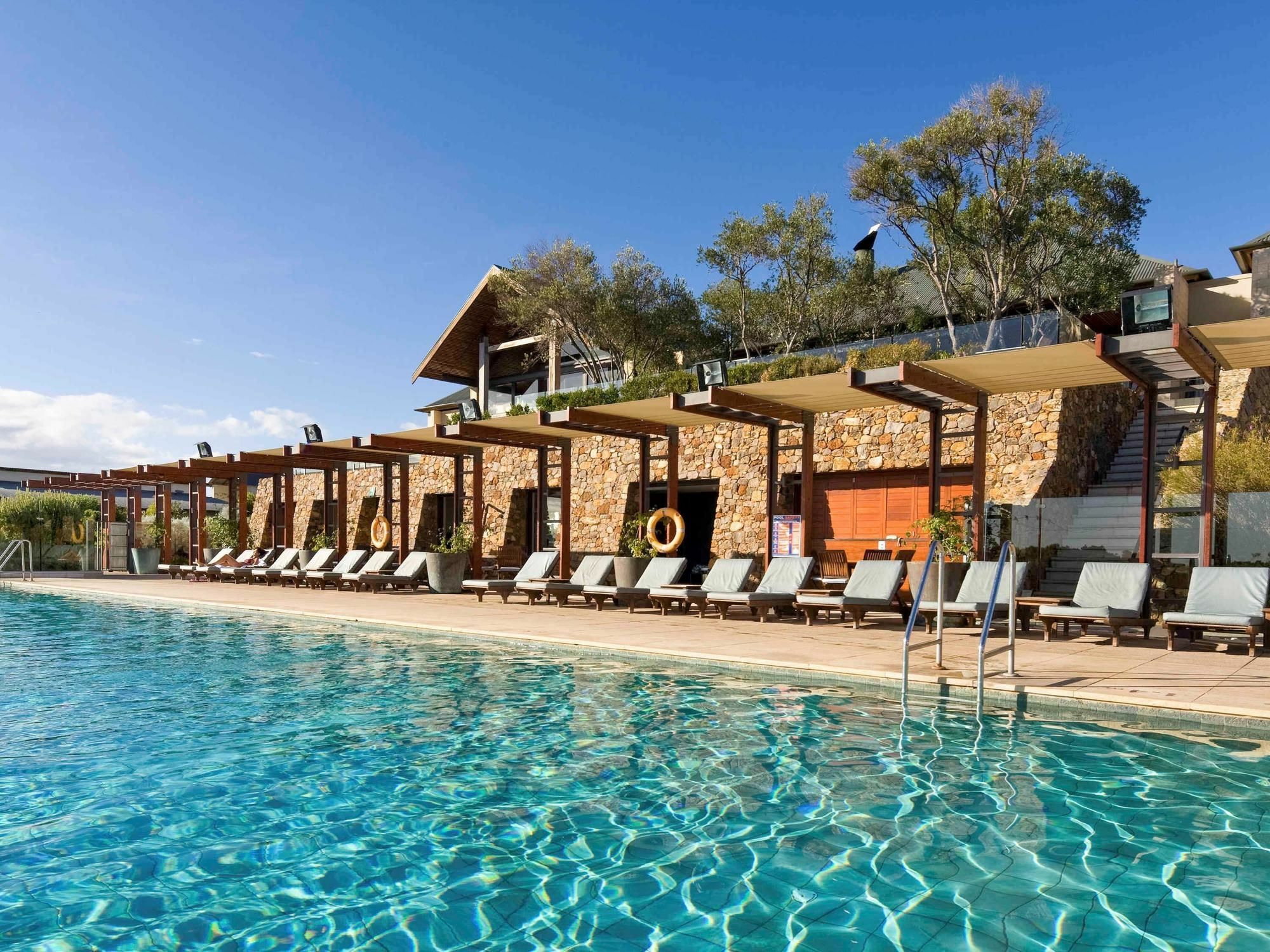 Pullman Bunker Bay Resort Margaret River Дансборо Экстерьер фото The pool at the hotel